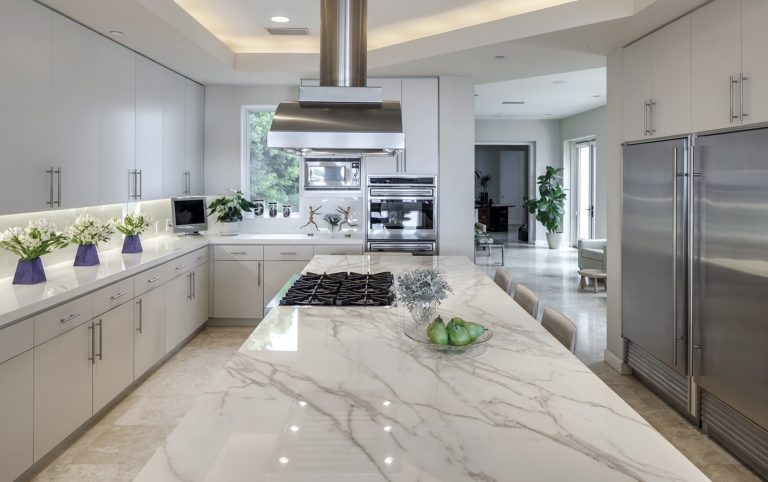 Neolith white kitchen worktop