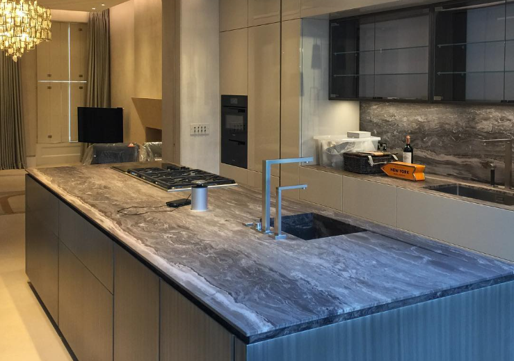 Matt vs. Polished stone