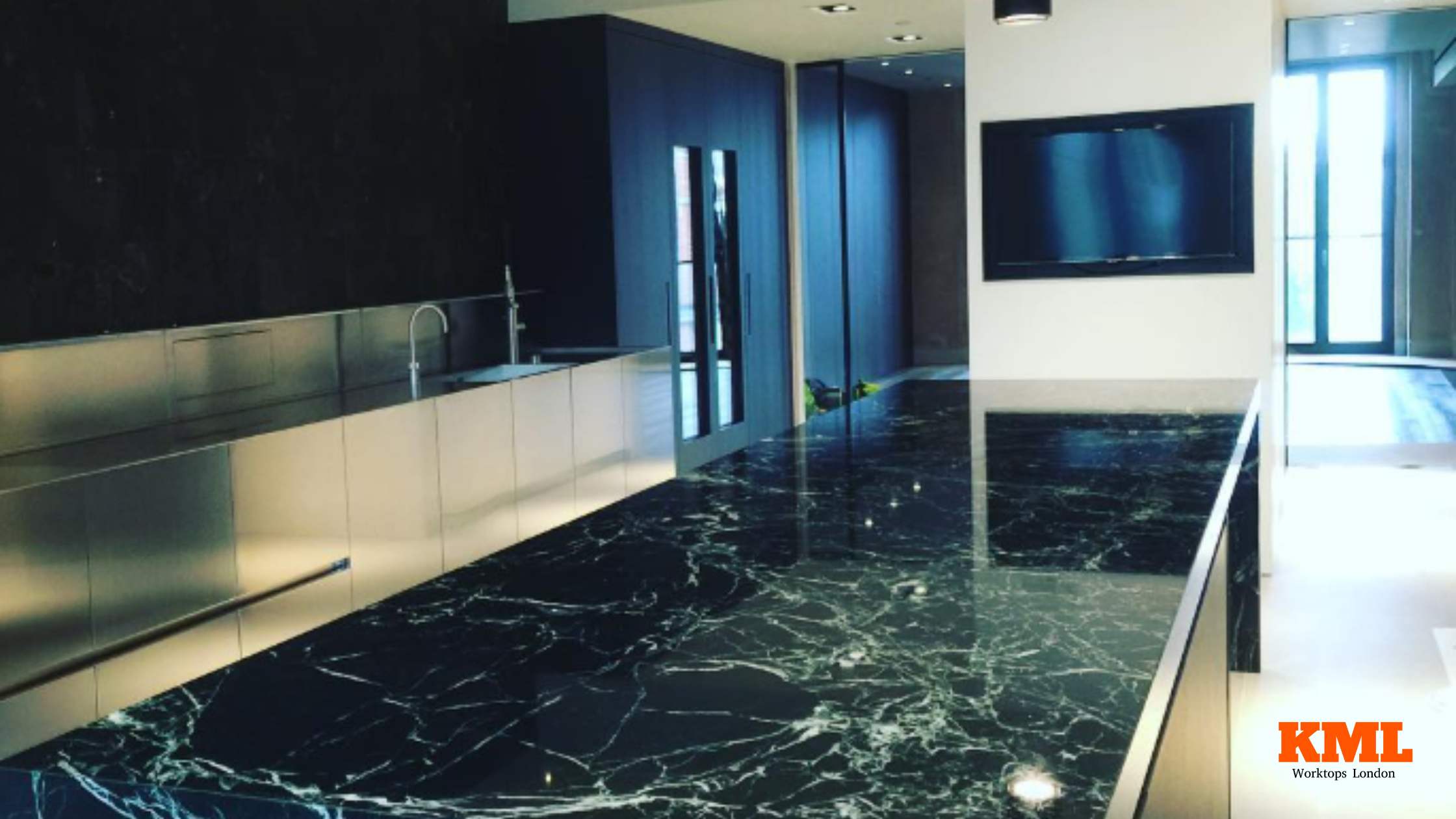 Black Worktops Buying Guide
